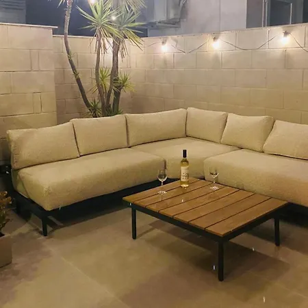 Apartment Serenity, Canal, Amarre, Piscine Et Jacuzzi