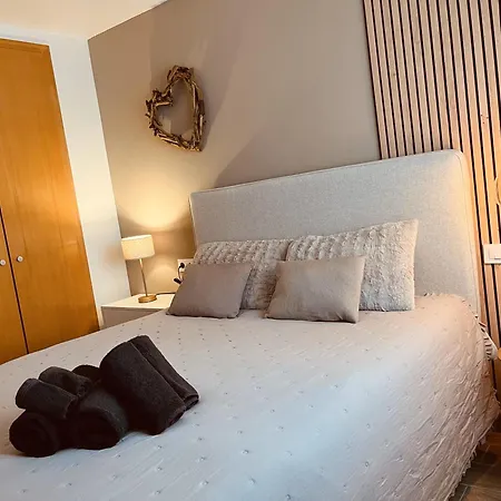 Serenity, Canal, Amarre, Piscine Et Jacuzzi * Roses
